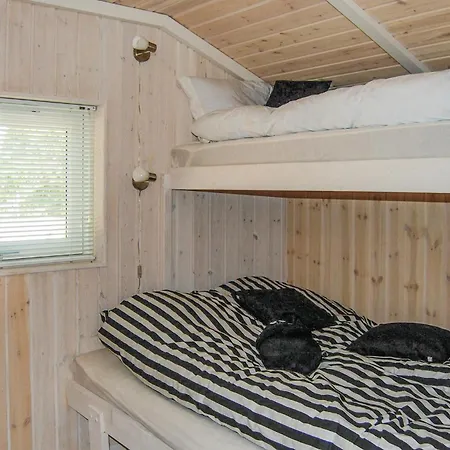 Schönes Haus In Grenaa Mit Küche Grenå